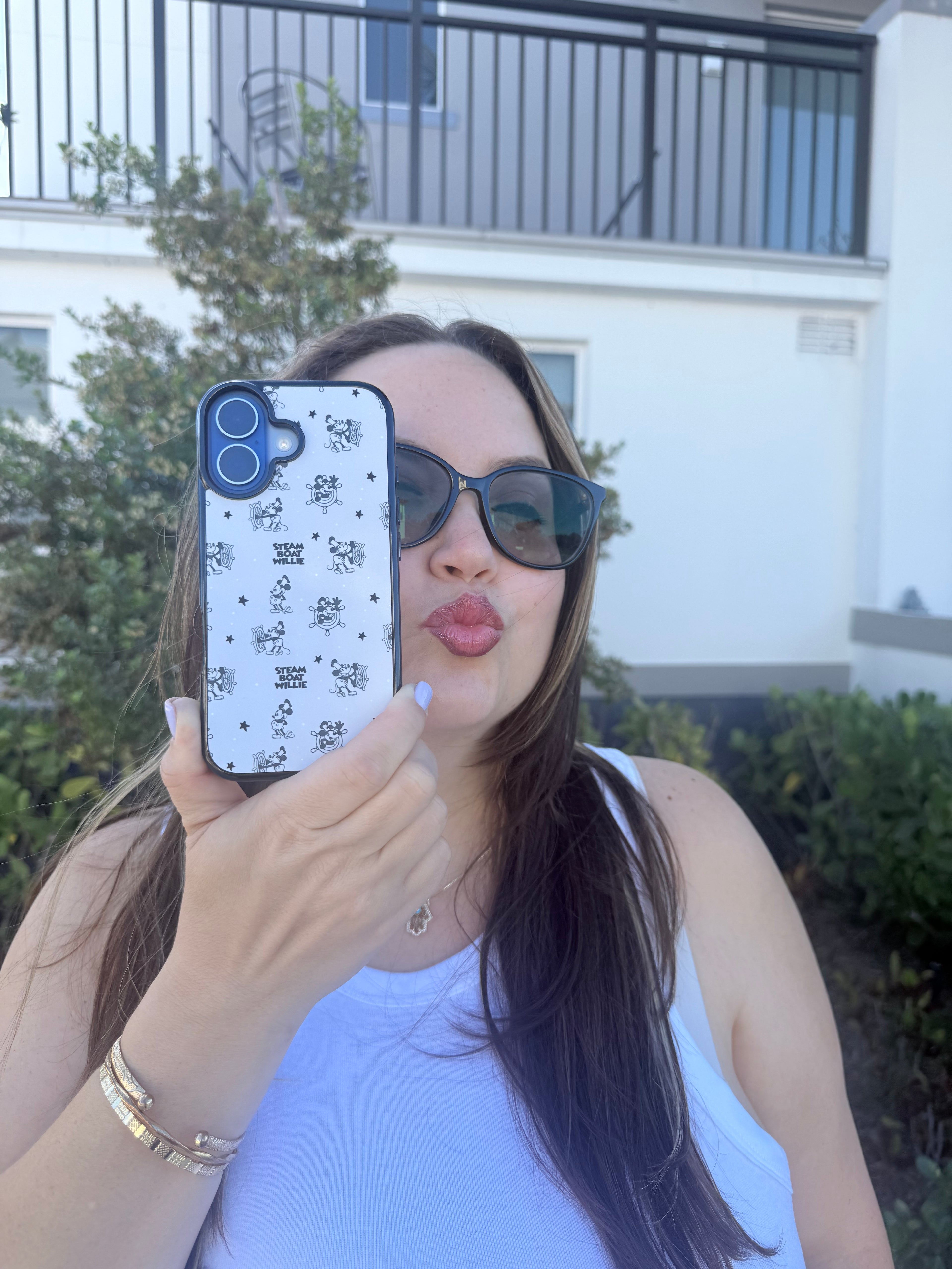 Whistle While You Scroll Phone Case – Vintage Cartoon Style black transparent