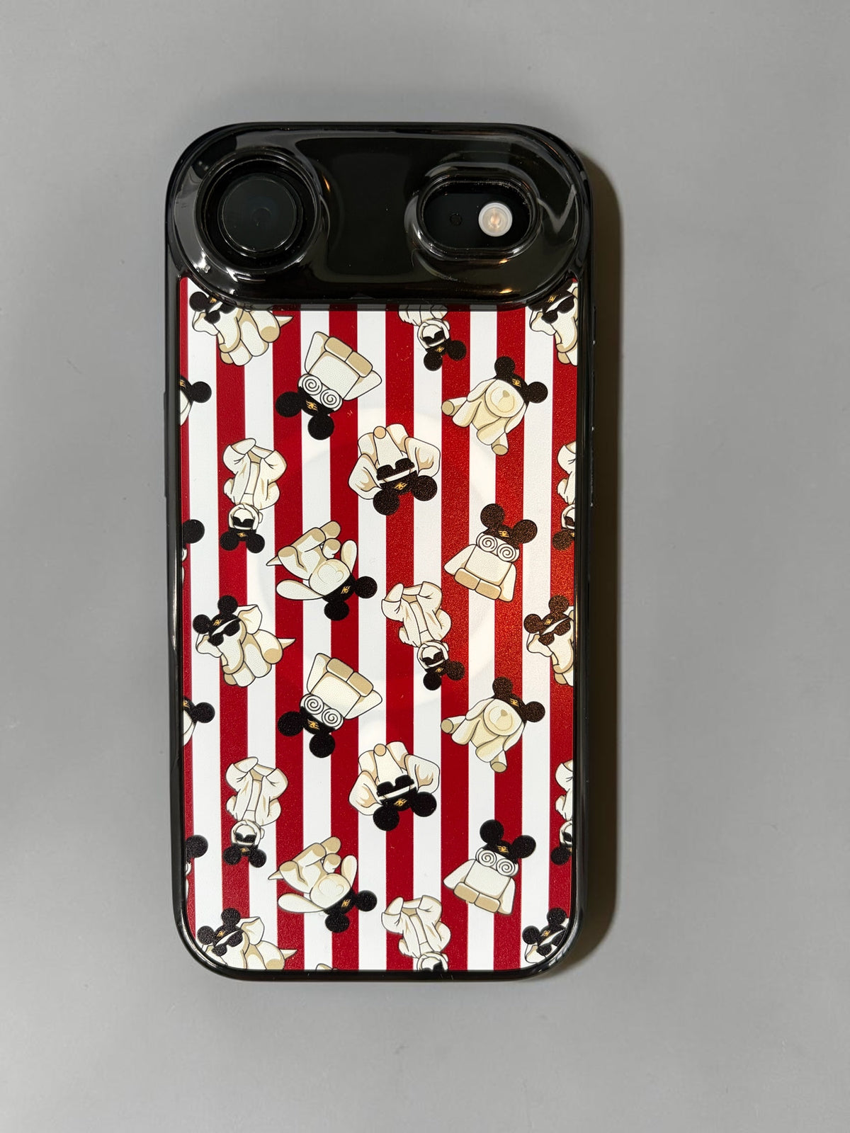 Magical Towels phone plate